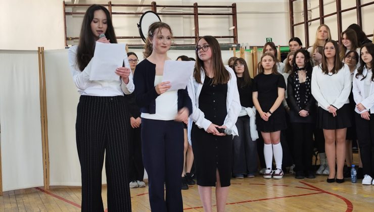 Montaż słowno- muzyczny z okazji  rocznicy 3 Maja