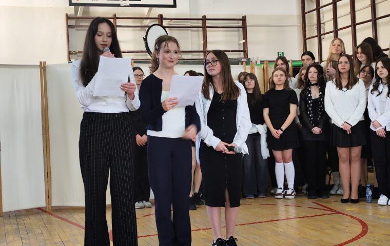 Montaż słowno- muzyczny z okazji  rocznicy 3 Maja