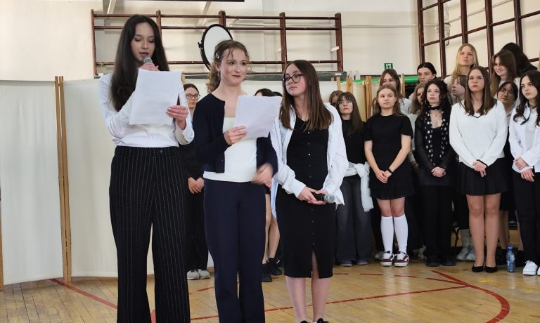 Montaż słowno- muzyczny z okazji  rocznicy 3 Maja